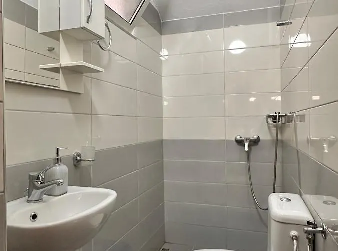 Отель Kalaja Boks